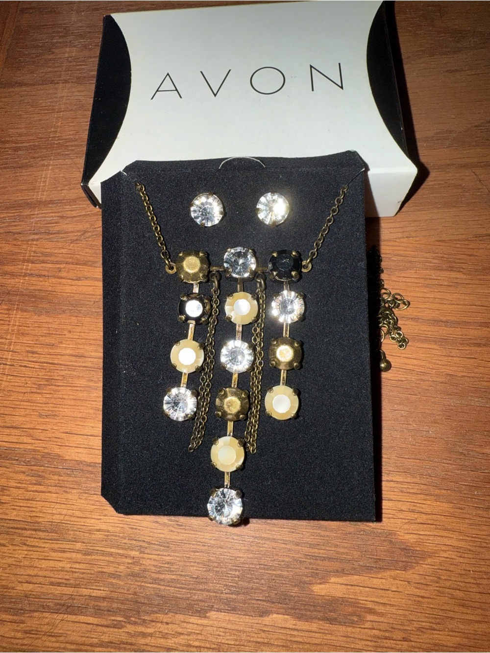 Avon Fringe Necklace and Earrings Gift Set